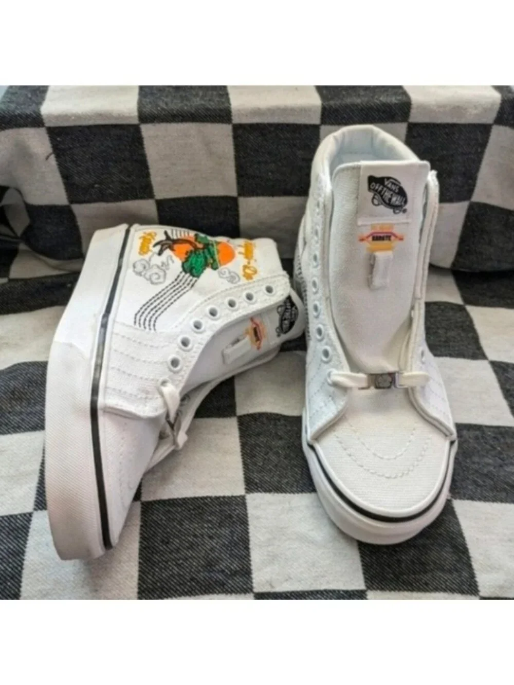 VANS  COBRA KAI SK8-HI Women 5 Miyagi Do LaRusso White canvas NWT 0826